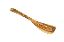 Load image into Gallery viewer, Olive wood Spatula. Alpha Omega Imports
