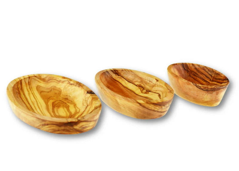 Nesting Oval Serving Plates Set of 3. Distributed by Alpha Omega Imports
