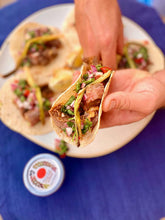 将图片加载到图库查看器，Everything But The Taco Seasoning | All Natural | Non GMO | 1.3 oz (37 g) | Gourmet Spice Mix | Artisanal Rub | Seasoning Pack | Magnetic Tin
